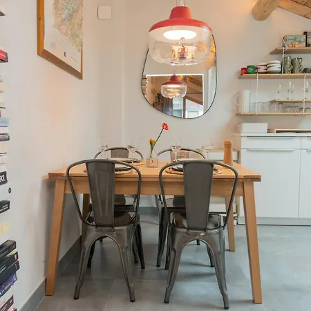 Nid Douillet Renove Sur Les Pistes In Out * Megève