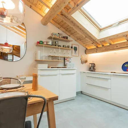 Nid Douillet Renove Sur Les Pistes In Out