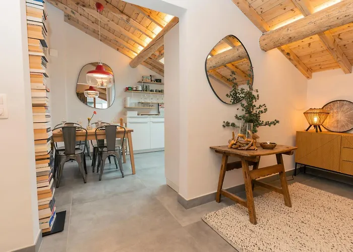 Nid Douillet Rénové Sur Les Pistes In Out Appartement