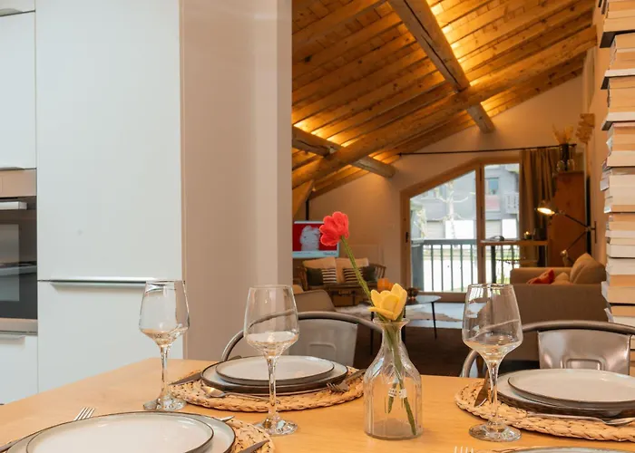 Nid Douillet Rénové Sur Les Pistes In Out