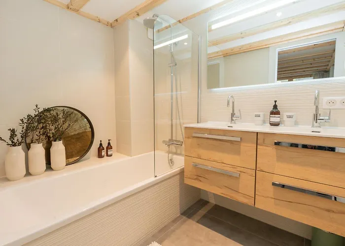 Nid Douillet Rénové Sur Les Pistes In Out Appartement